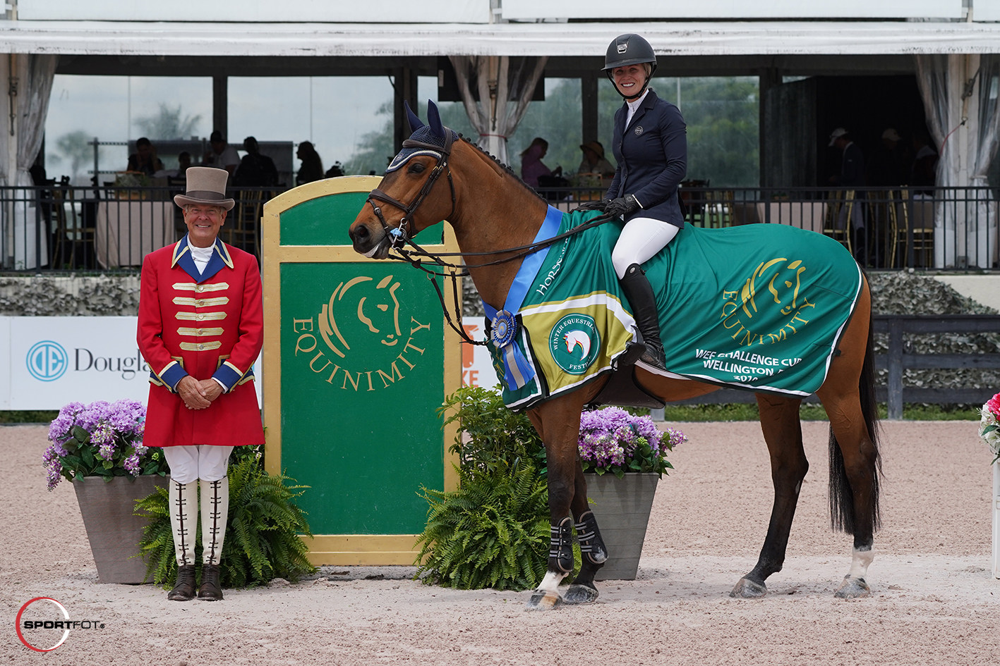 Amanda Derbyshire and Luibanta BH in their winning presentation. Photo © Sportfot