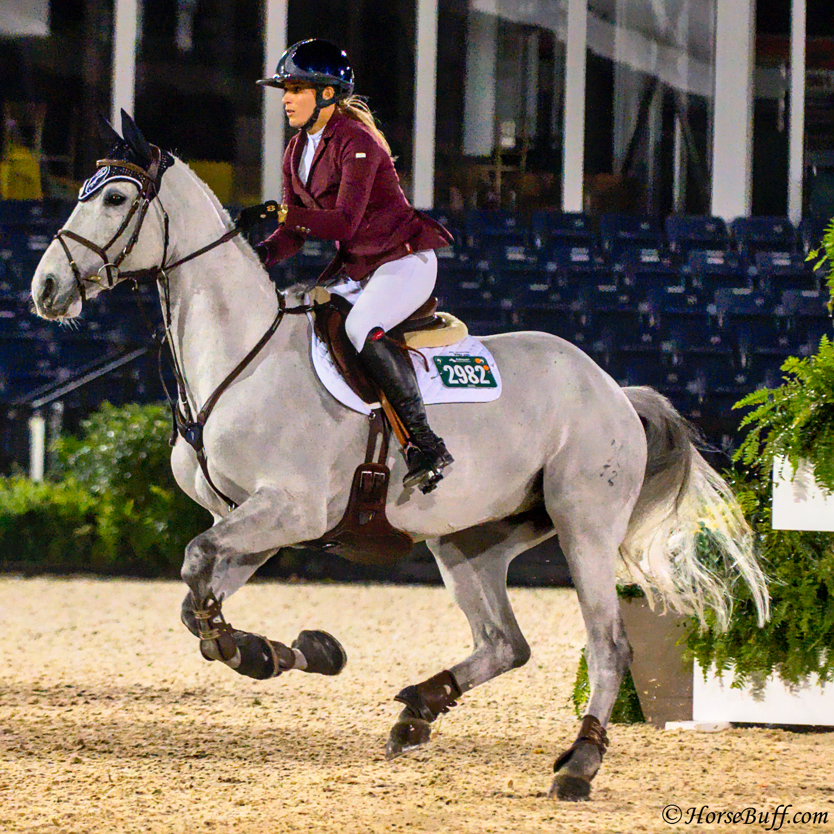 JESSICA MENDOZA on DIAMANTS AURORA  © HorseBuff.com    