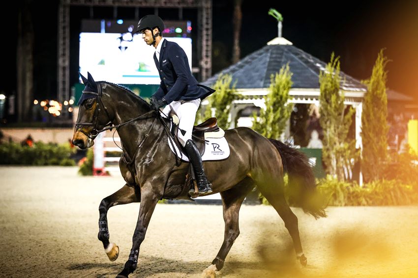 Rene Dittmer & Corsica in the $226,000 Holiday & Horses CSI4* Grand Prix, Sponsored by Keyflow Feeds USA © Cassidy Klein