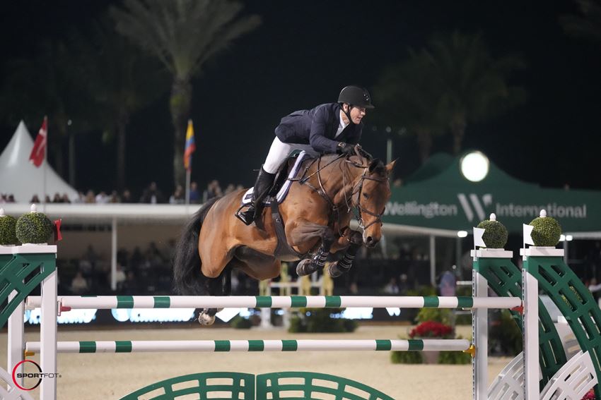 Mclain Ward & First Lady. Photo © Sportfot